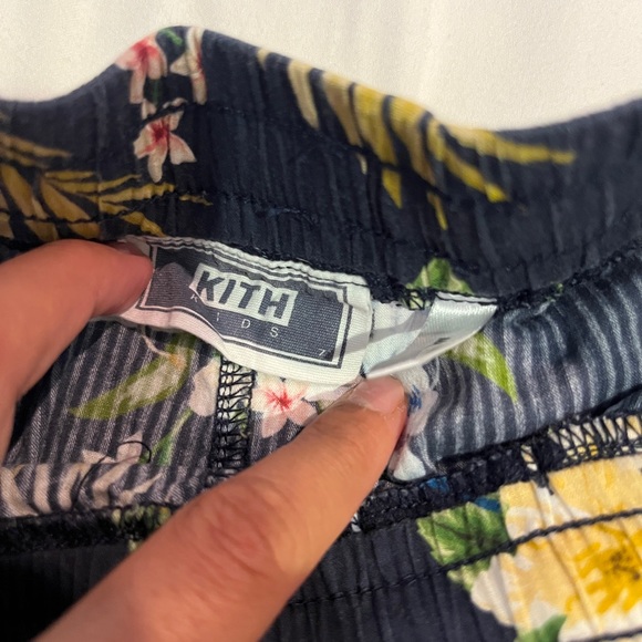 Kith Kids Hawaiian set - Picture 10 of 13